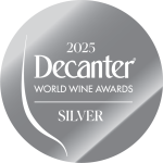 92 Puntos medalla de Plata en Decanter 2025 92 Puntos medalla de Plata en Decanter 2025
